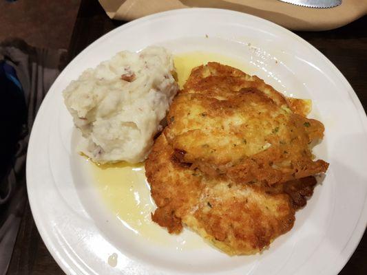 Chicken romano with mashed potatoes