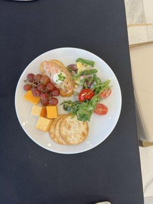 Snack plate