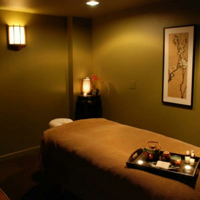 Treatment Room For Therapeutic Massages and one on one Fascial Stretch Therapy.