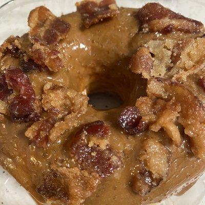 MAPLE BACON DOUGHNUT YEAST BASED