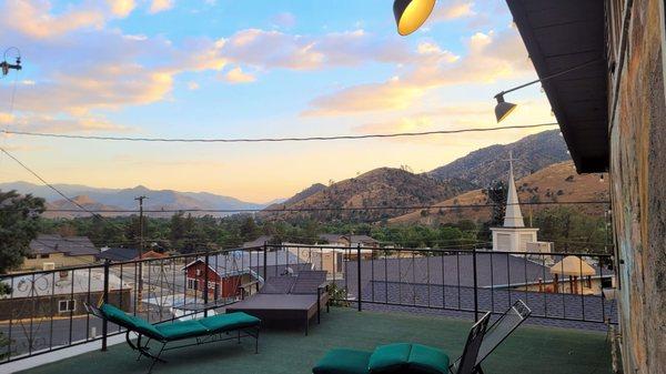 Second Floor Open Air Deck to enjoy the views and all of natures sounds.