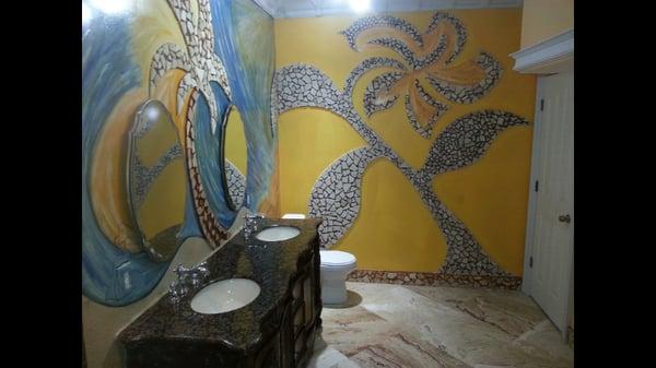 Mosaic tile work, you have a design that you like on the wall or floor? Ask us.