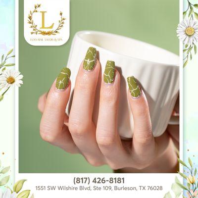 Elevate your spring style with a touch of texture! Our cracked green nails polish adds a unique and playful flair to your seasonal look.