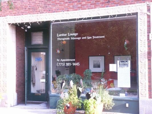 Lumbar Lounge in Rogers Park