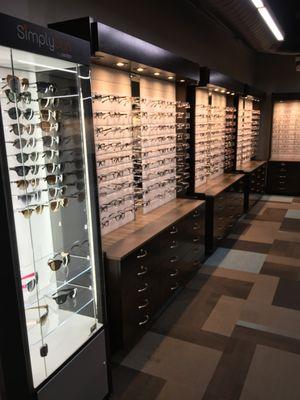 Dr. Zoellner's has the best selection of eye glasses, and the best prices in Tulsa!