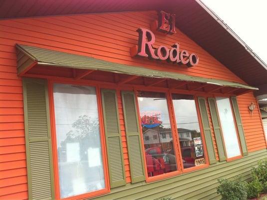 El Rodeo Mexican Grill