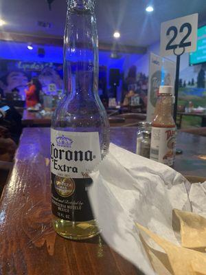 A cold beer & lots a great salsa & chips!