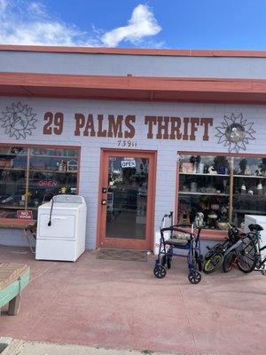 29 Palms Thrift Store