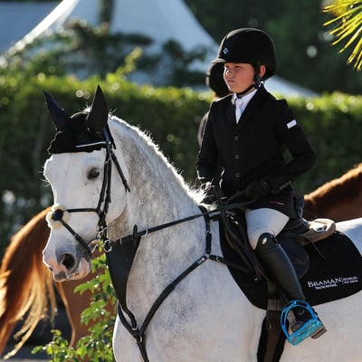 Zachary Yariv & his Ride Don Alberto win week 2 at WEF