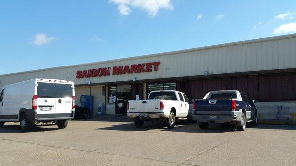 Store Front - Go inside & get you a Vietnamese Sandwich!