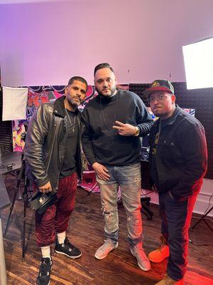 Reggaeton Artist and Composer D- Wise with J jay @ Los