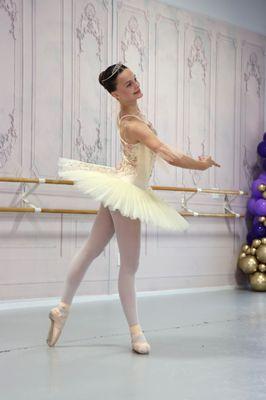 Principal Dancer, Colleen