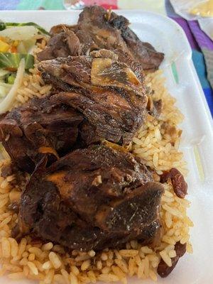 Brown stew chicken