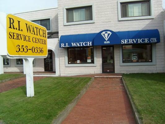 RI Watch Service Center