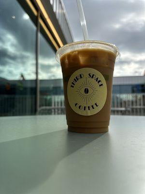 Cold Brew Iced Coffee with Oatmilk