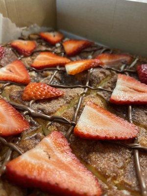 Churro Cheesecake Bars with Nutella and Strawberry Slices