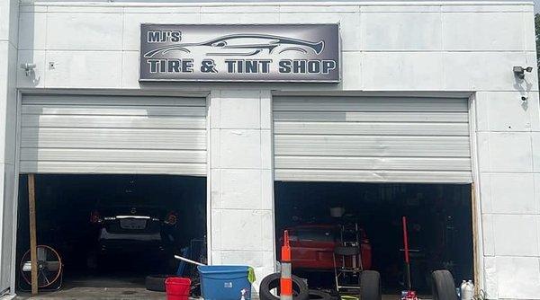 MJs Tire & Tint