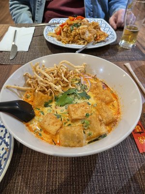 Khao Soy Tofu