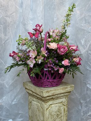 Basket in pinks and purples