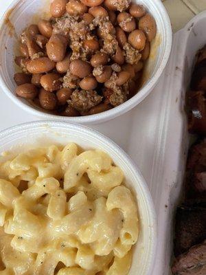 Chili beans an d Mac and cheese.