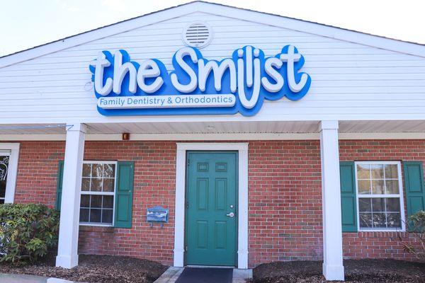 The Smilist Dental | Middle Island, NY | Dentist