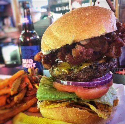 Amazing Bacon Cheeseburger!