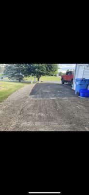 After I spread out the 8 yards, you can see all the stone in the "screened topsoil".