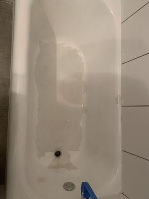 Horrible Company! Do not use!!!! Empire Resurface refinished both my tubs and they are both peeling. They won't fix them.