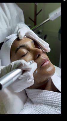 Hydrodermabration treatments