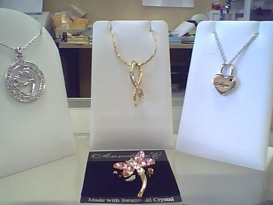 Fashion Jewelry!  Annaleece by DeVries with authentic Swarovski accents!  Perfect for any occasion for that special person!