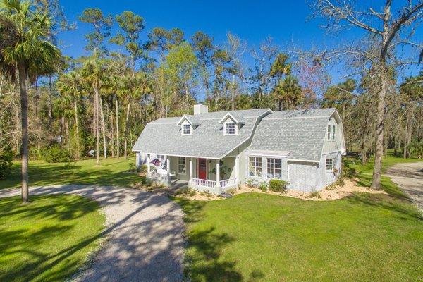 Ponte Vedra Beach Beautiful Horse Farm sold in record time at 94% list/sale price!