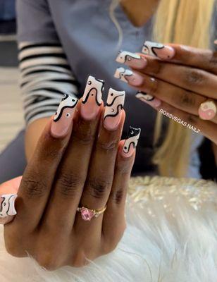 Ross Vegas Nailz Salon