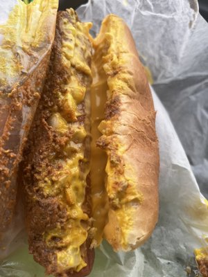 Scooby dog - chili cheese mustard