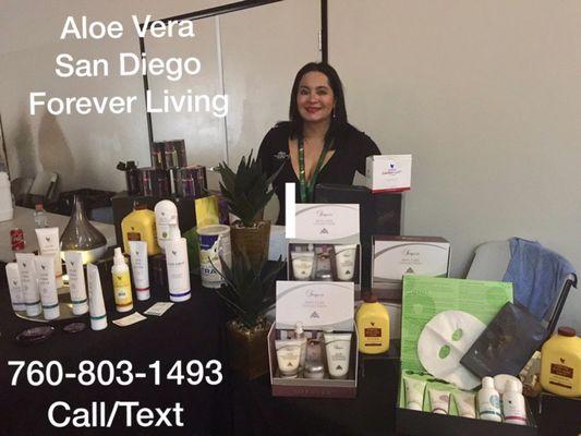 À la vera juice and many àloe vera products for the body and skin. Also Aloe vera  nutrients drinks and cleansing detox