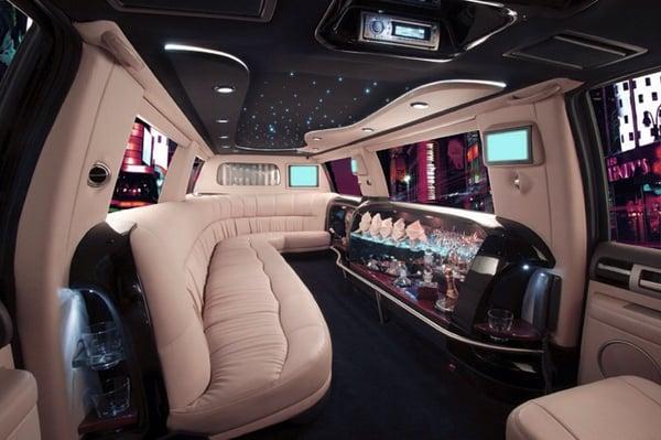 14passenger white Super stretch Ford Excursion Limousine Interior.