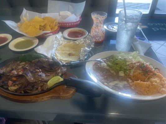 Carne asada taco plate