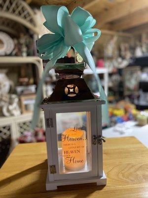 LANTERN WITH MINT GREEN BOW