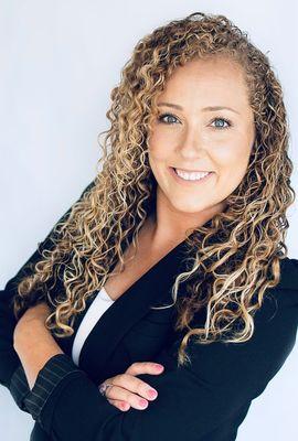 Jessica Vezakis, Realtor® & Insurance Agent