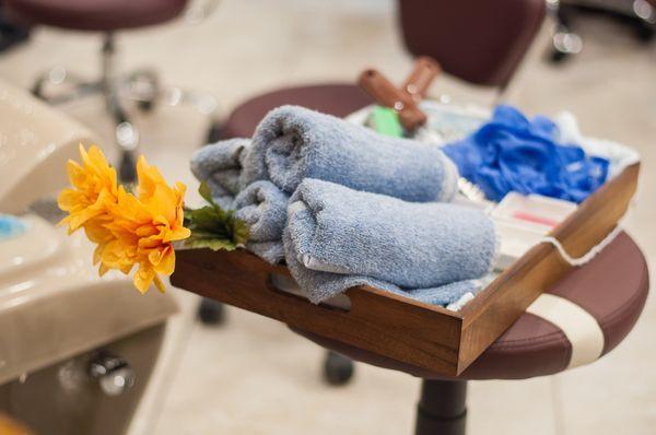 Tray of supplies and scrubs.