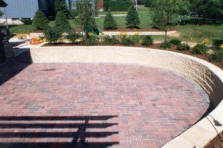 Beech Knee Wall and Paver Patio