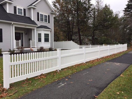 4 foot high spaced picket victorian white