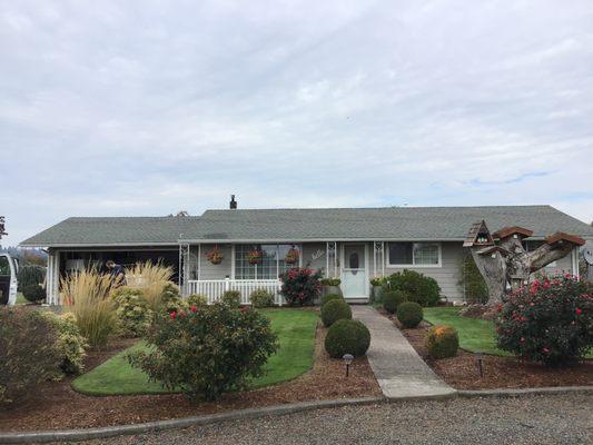 White Gutter- Residential- Installation- Salem, OR - Roof install