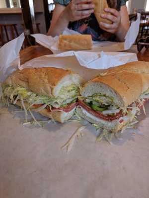 Great italian sub at a reasonable cost!