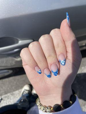 Blue french tip gel almonds w/ hibiscus design