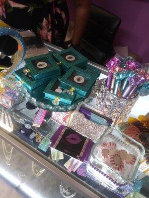 Lashes,Diamond pens and clutches