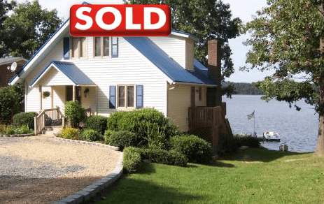 House sold on High Rock Lake