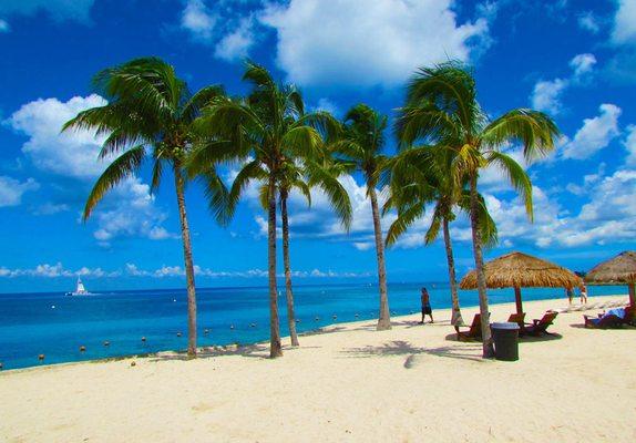 You can be here in Jamaica.. we can make your Dreams Vacation come true..