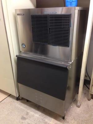 A nice clean ice machine install.