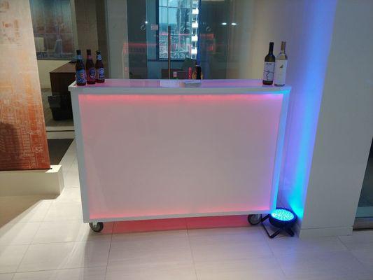 Full Service Bars For Corporate Events.