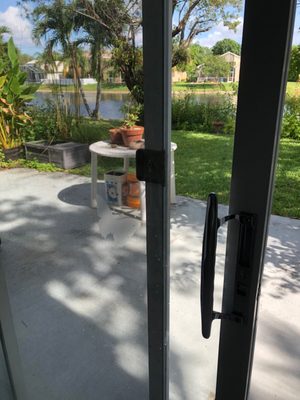 Fixed both the sliding glass door and the sliding screen door. Excellent work.